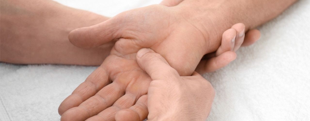hand-pain-relief-SOS-Physiotherapy-Elmira-Waterloo-Kitchener-ON