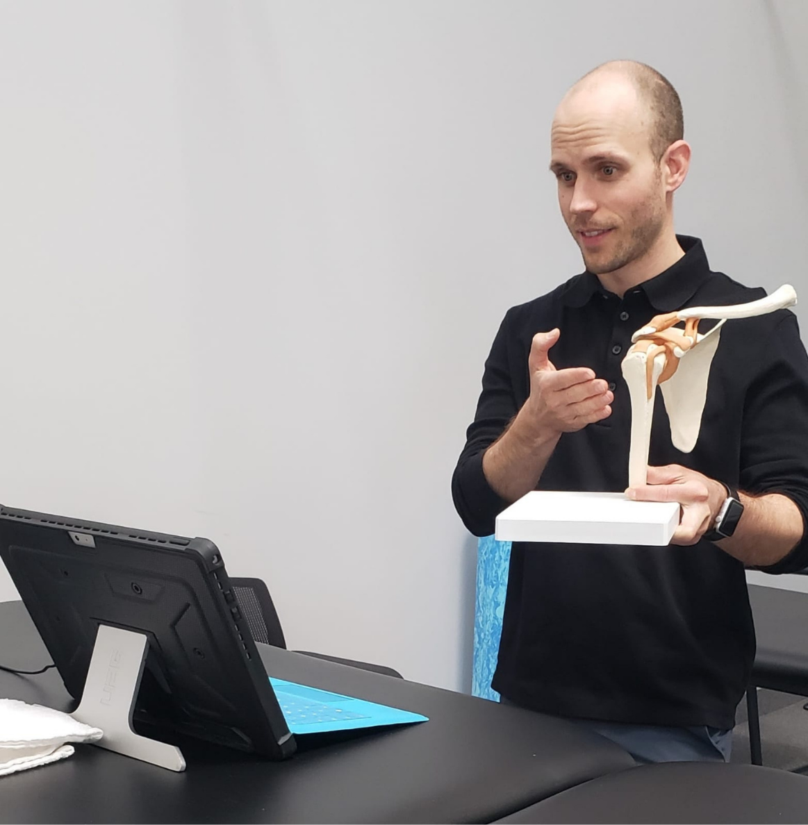 Virtual Physiotherapy pic of Adam Dafoe